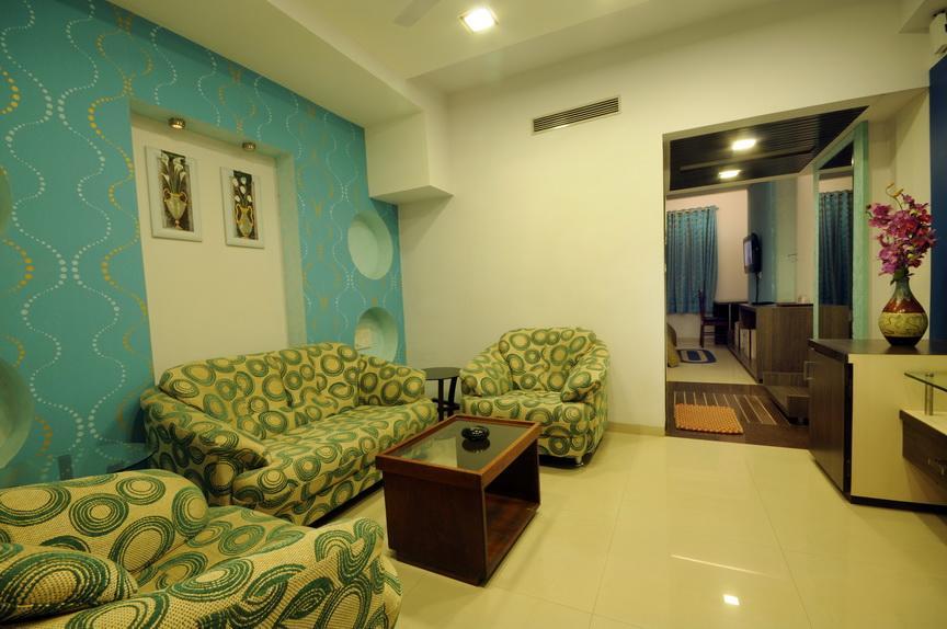 Hotel Surabhi Regency Ānand Rum bild
