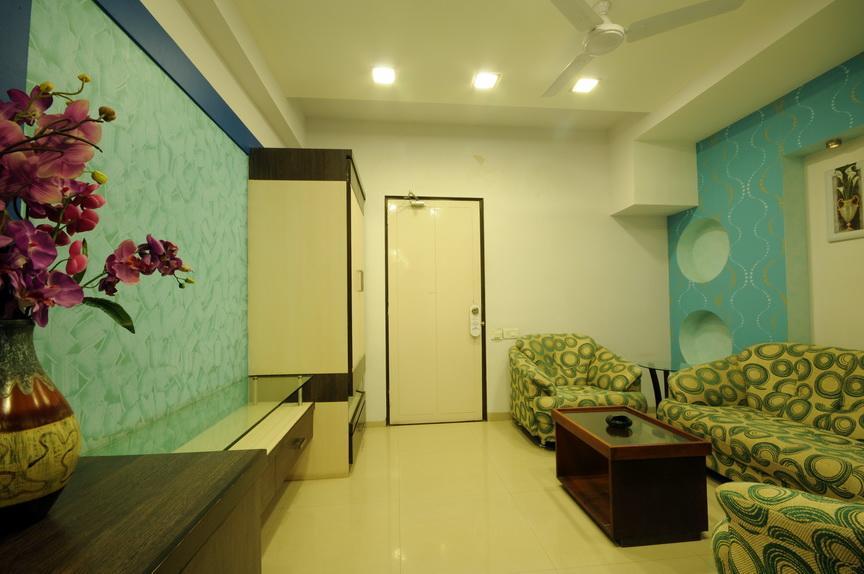 Hotel Surabhi Regency Ānand Exteriör bild